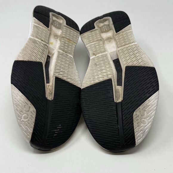 On Running Black Sneakers with White Soles - Picture 12 of 15